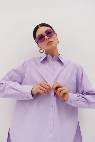 Как носить рубашку этим летом: 5 образов, которые стоит повторить