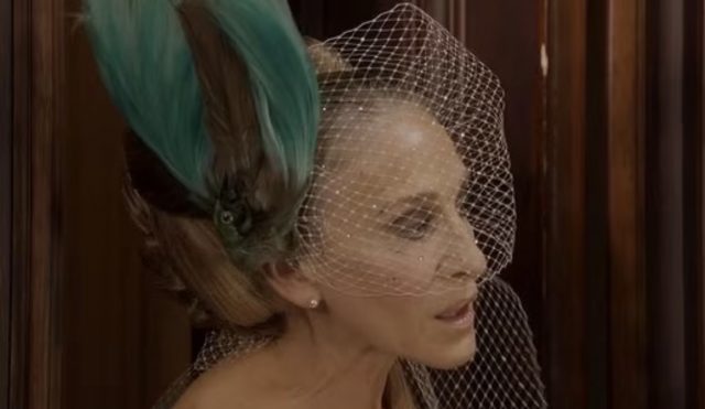 Сара Джессика Паркер примерила то самое свадебное платье Кэрри Брэдшоу из «Секса в большом городе»