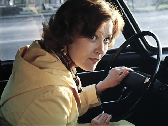 Ловкость рук и никакого мошенничества – как художники по костюмам в СССР создавали образы при дефиците тканей и бюджета