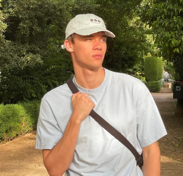 Что известно о русском актере, который снялся в «Элите»