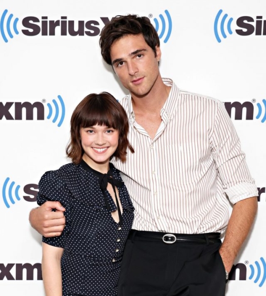 Новые кадры «Присциллы» с Джейкобом Элорди и Кейли Спейни