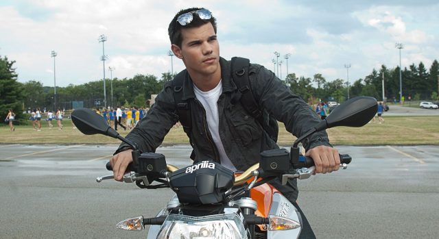 10 фильмов, перечеркнувших карьеру актеров