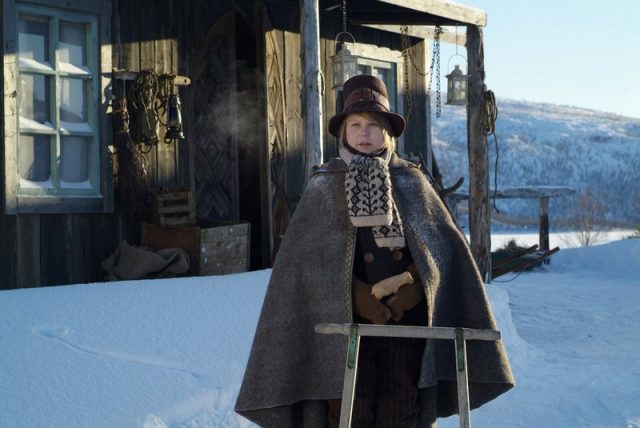 Какие новогодние фильмы смотрят в разных странах