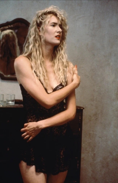 Одежда – не то, чем кажется. Как Дэвид Линч превращает героев своих фильмов в настоящих икон стиля?