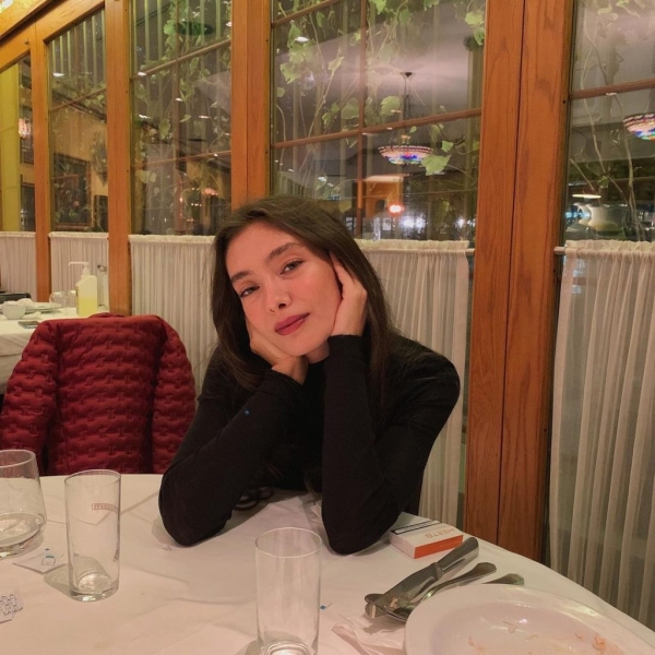 Великолепнее всех: Самые красивые актрисы турецких сериалов