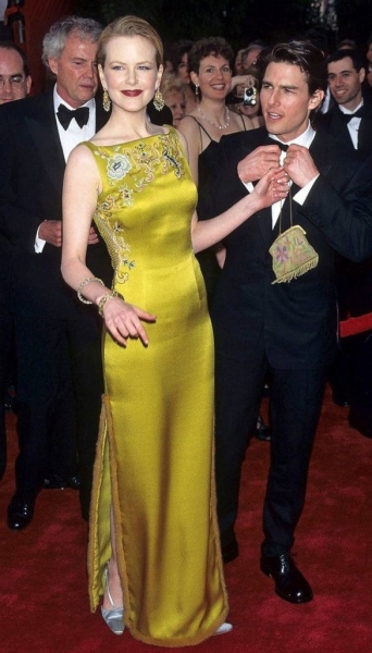 10 иконических образов за всю историю церемонии «Оскар»: от Одри Хепберн в Givenchy до Шэрон Стоун в рубашке Gap