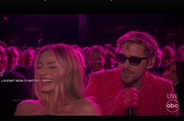 Достойно мемов: Райан Гослинг на «Оскаре-2024» устроил свое шоу