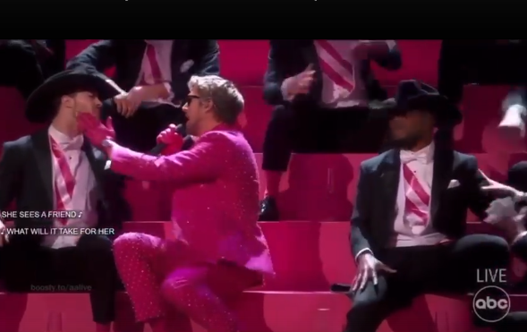 Достойно мемов: Райан Гослинг на «Оскаре-2024» устроил свое шоу