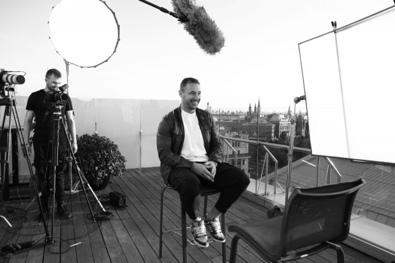 Вячеслав Фетисов, Илья Ковальчук, Павел Дацюк и другие в фильме «Хоккей мне снится»