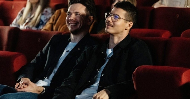 Вячеслав Фетисов, Илья Ковальчук, Павел Дацюк и другие в фильме «Хоккей мне снится»