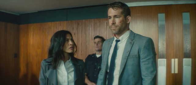 Забудь об одиночестве: 7 фильмов для просмотра большой компанией